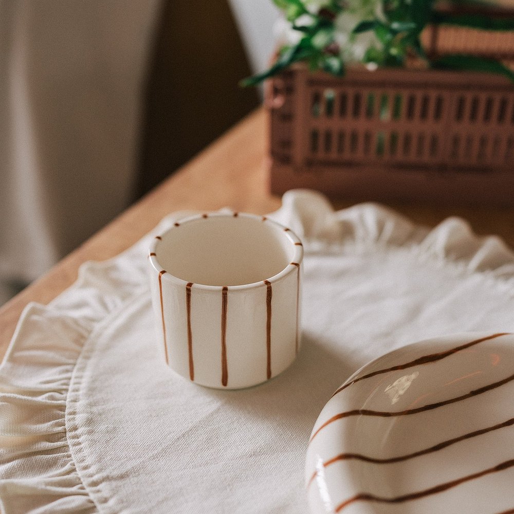 Стакан с полосками