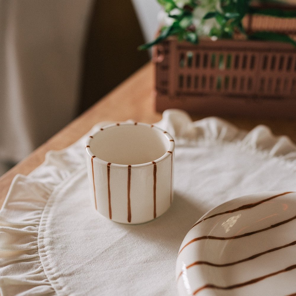 Стакан с полосками