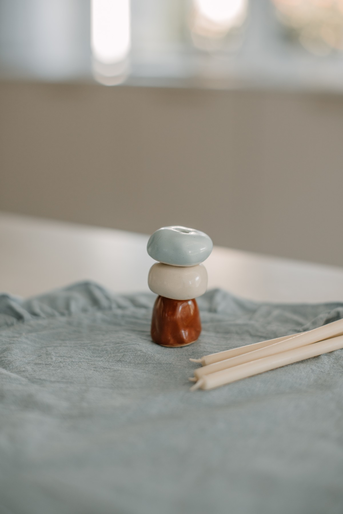 Подсвечники-камушки