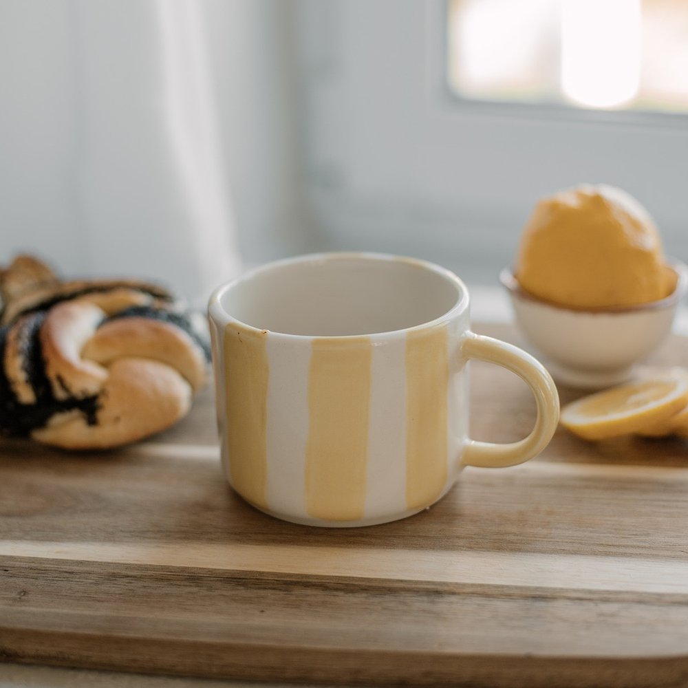 Кружка с полосками